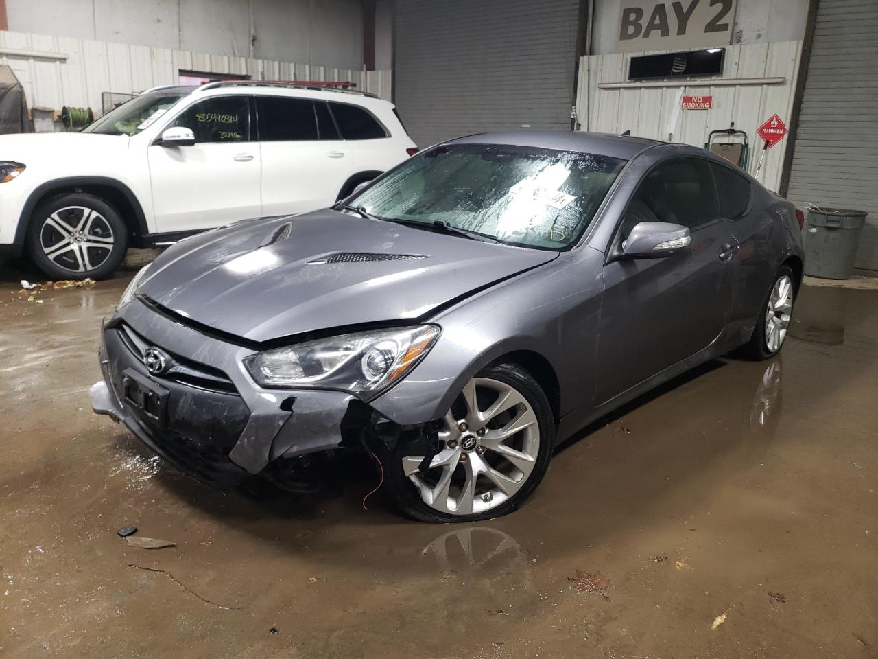 2015 Hyundai Genesis - Image 1