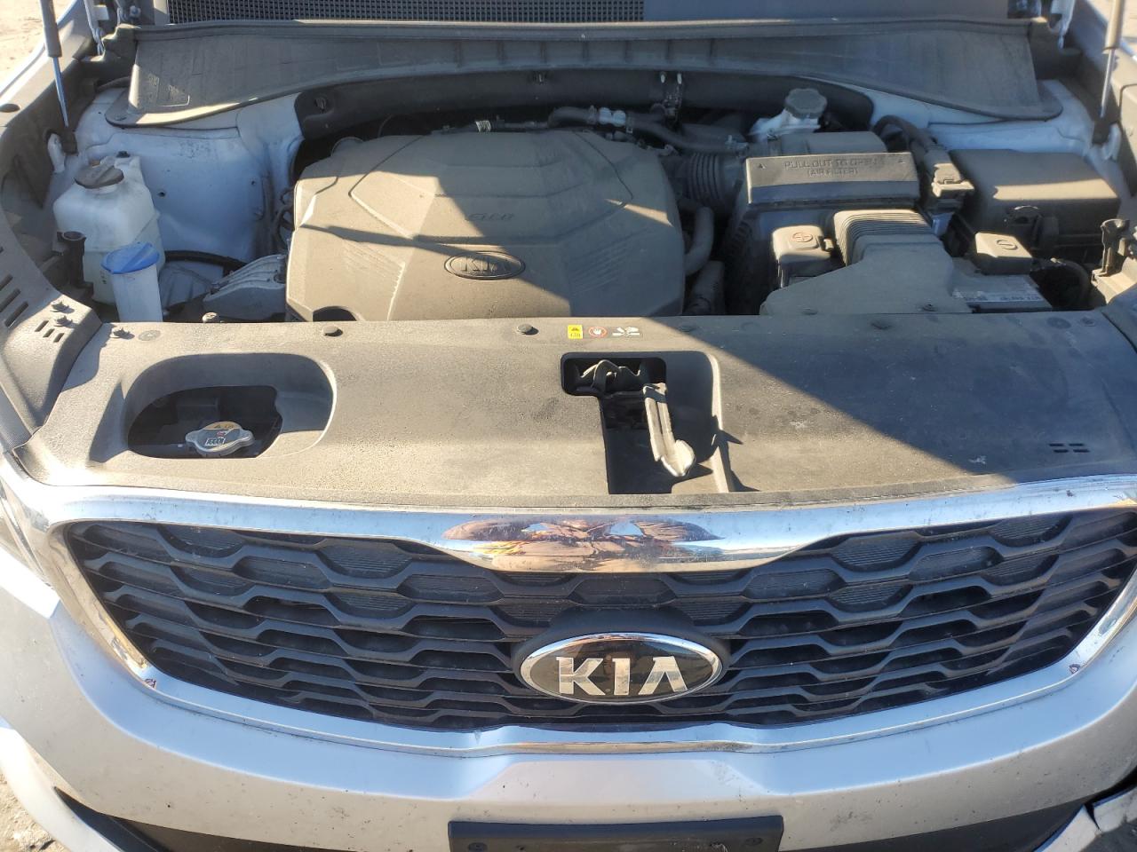 2019 Kia Sorento - Image 12
