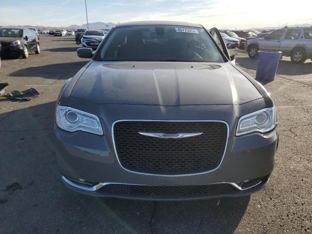  CHRYSLER 300 2018 Szary