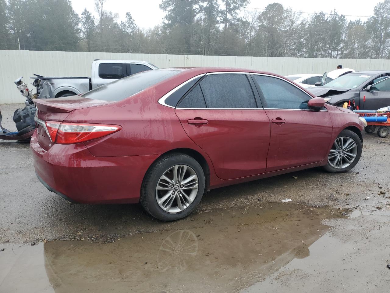 VIN 4T1BF1FK3GU529799 2016 TOYOTA CAMRY no.3