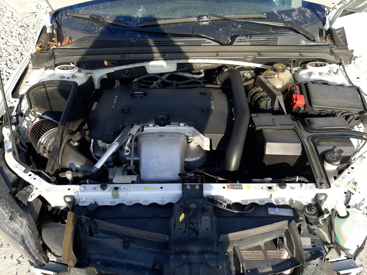2017 Chevrolet Malibu - Image 11