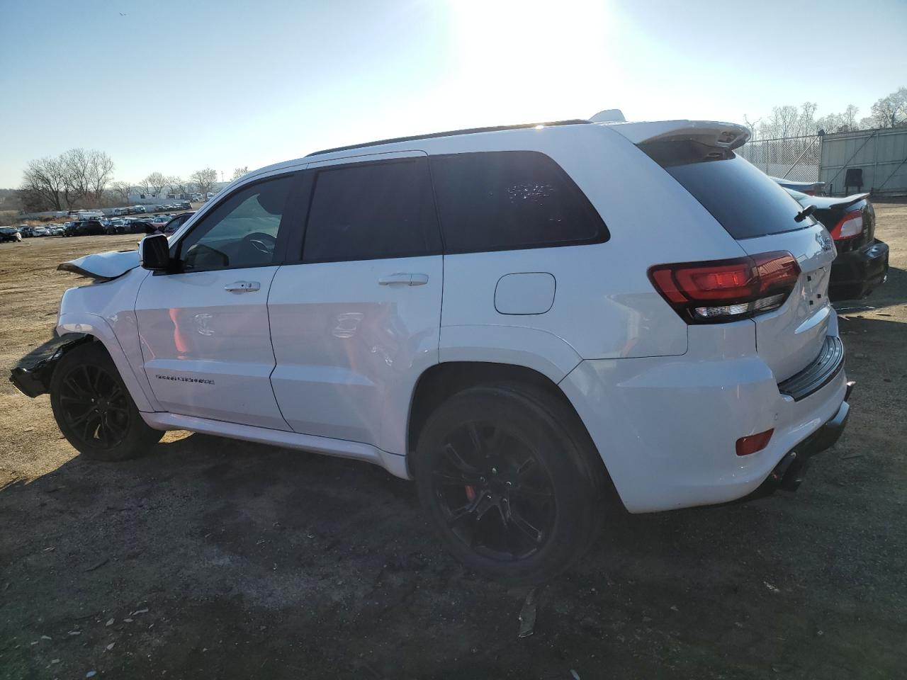 2016 Jeep Grand Cherokee - Image 2