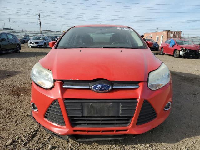  FORD FOCUS 2013 Czerwony