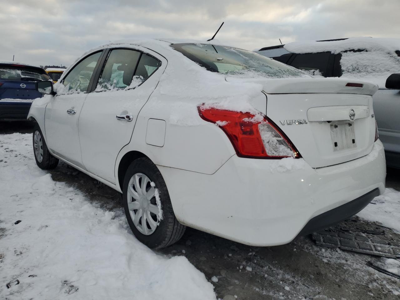 2019 Nissan Versa - Image 2
