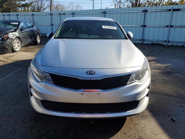 Sedans KIA OPTIMA 2017 Silver