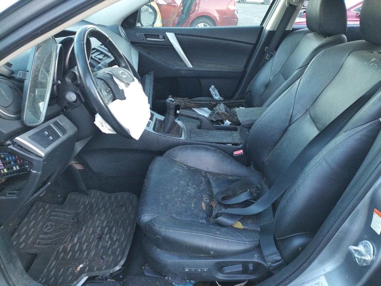 2010 Mazda 3 - Image 7