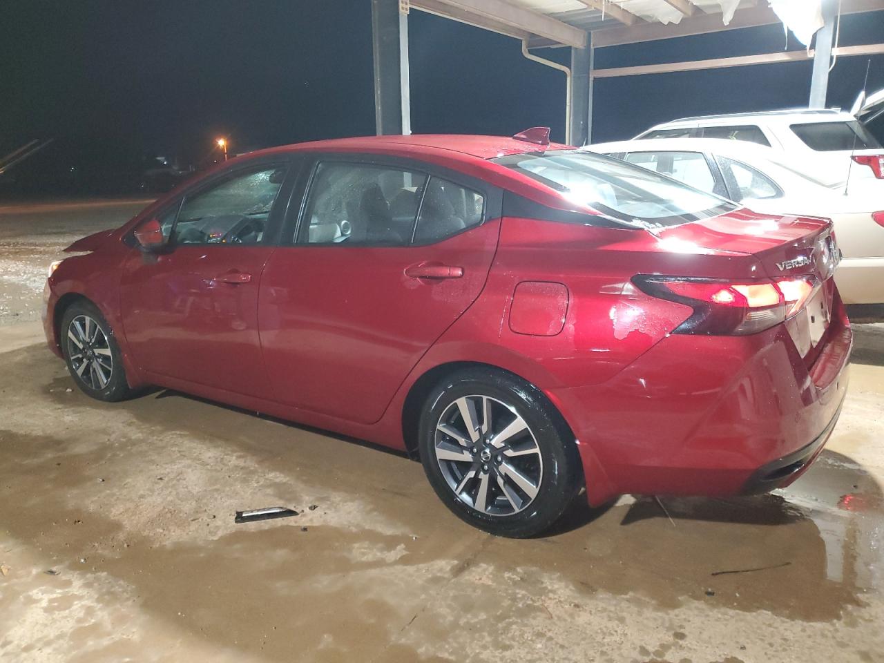 2020 Nissan Versa - Image 2
