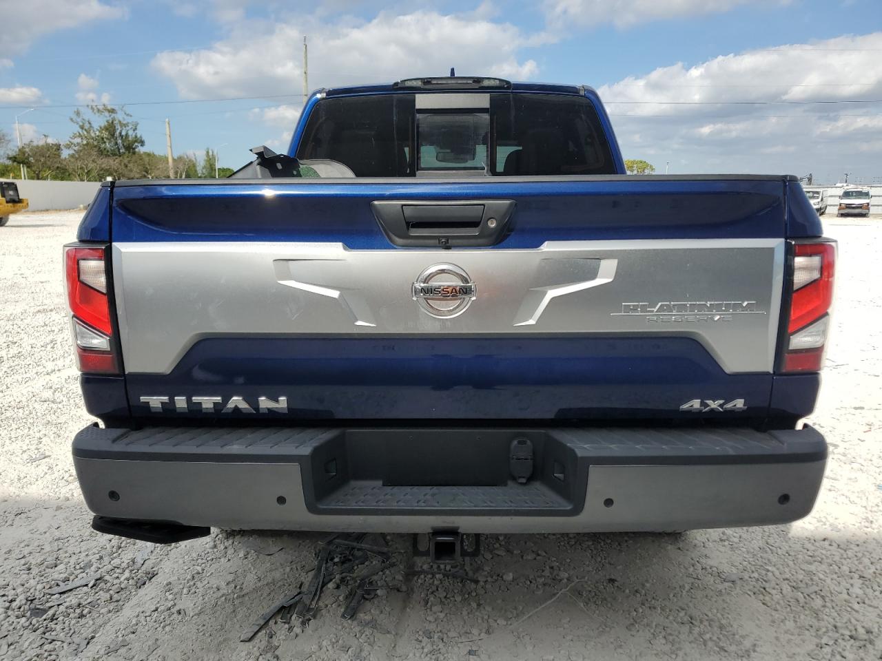 VIN 1N6AA1ED9NN101483 2022 NISSAN TITAN no.6