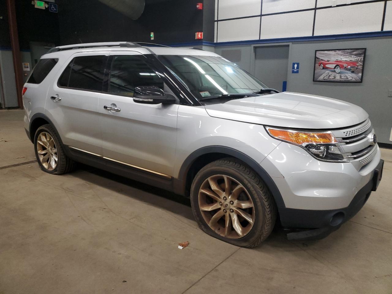 VIN 1FM5K8D81EGB65807 2014 FORD EXPLORER no.4