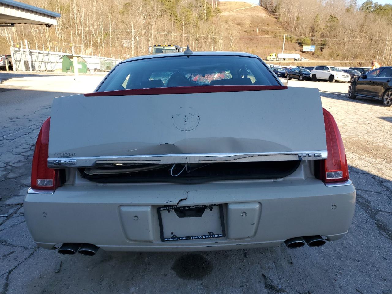 2011 Cadillac Dts Luxury Collection VIN: 1G6KD5E63BU138119 Lot: 84472714