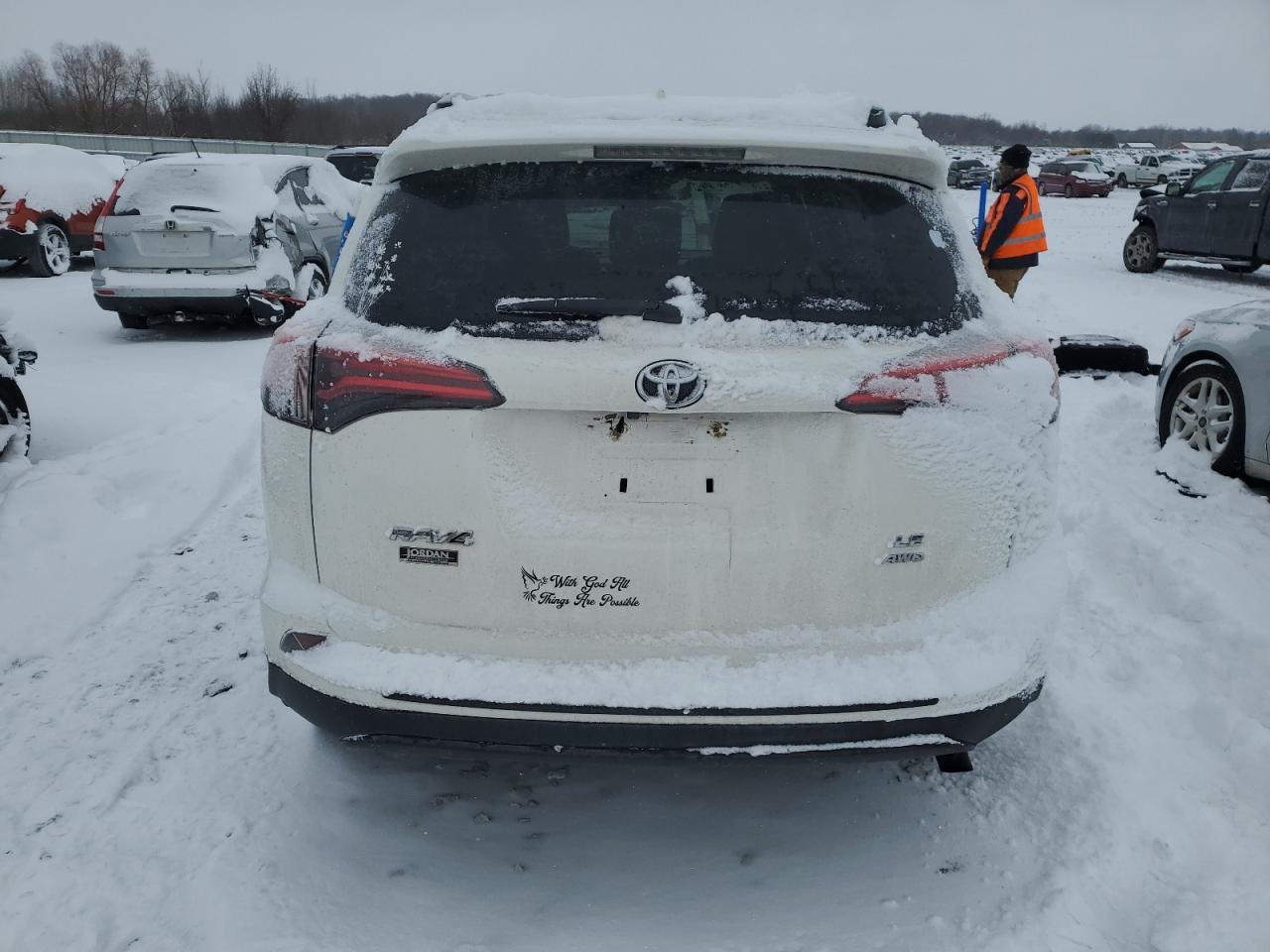 VIN JTMBFREV3HJ169211 2017 TOYOTA RAV4 no.6