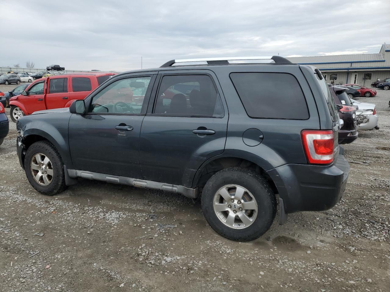 2009 Ford Escape - Image 2