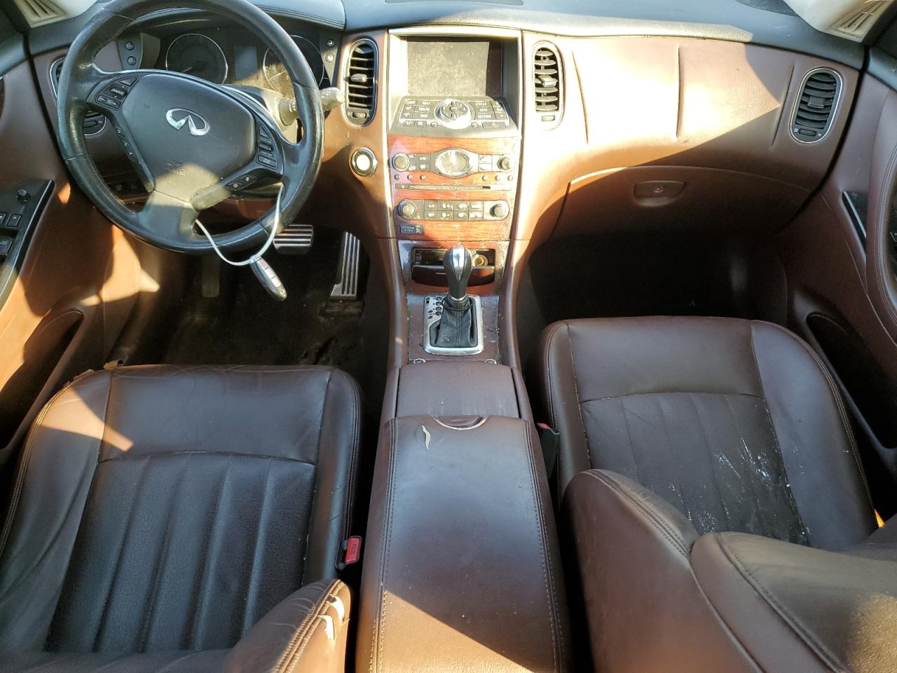 VIN JN1BJ0RR0GM265126 2016 INFINITI QX50 no.8