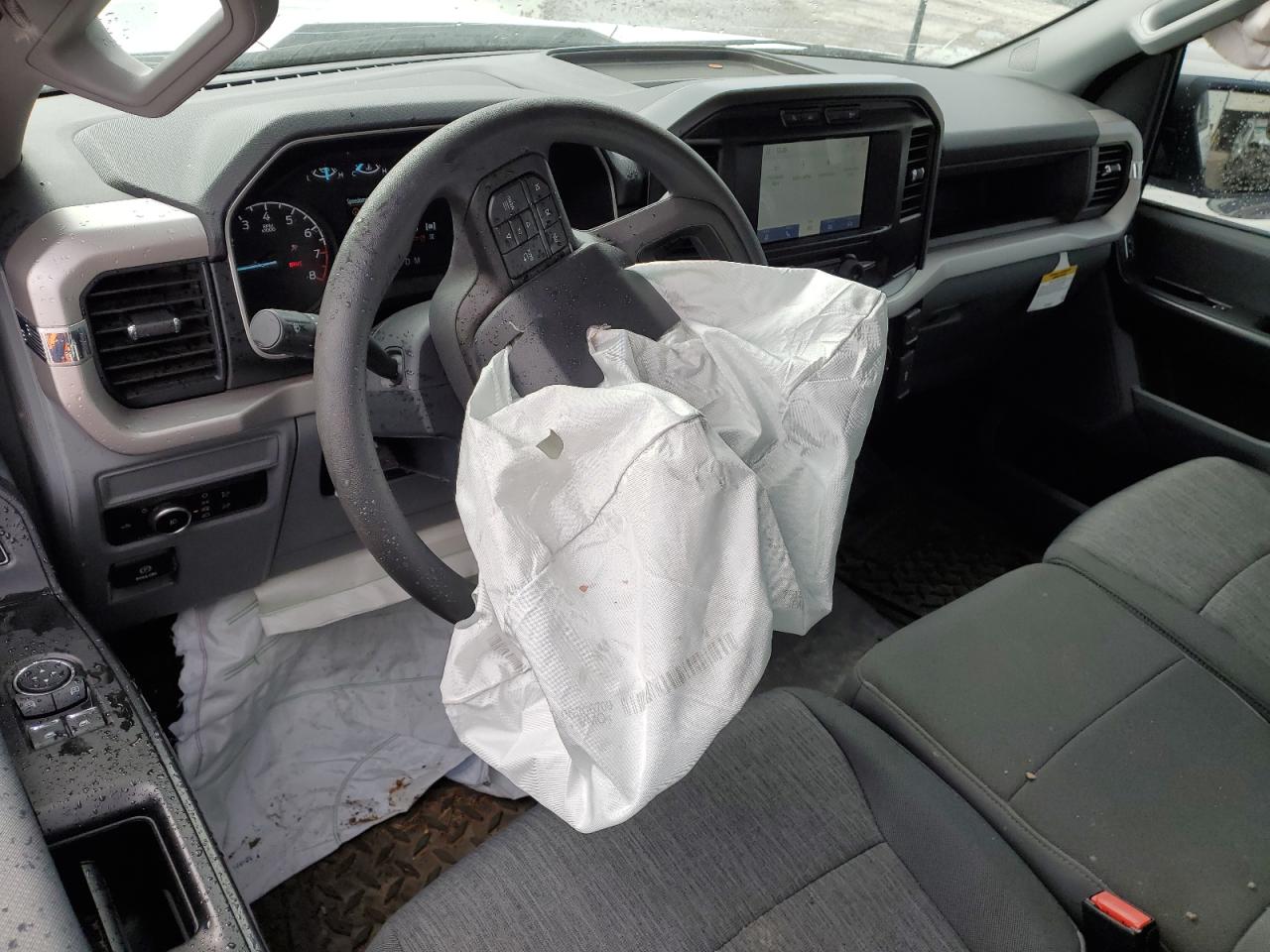 2023 Ford F-150 - Image 8