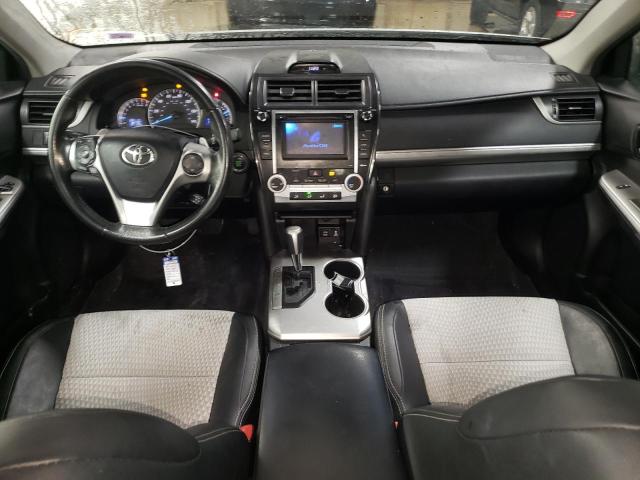  TOYOTA CAMRY 2012 Серебристый