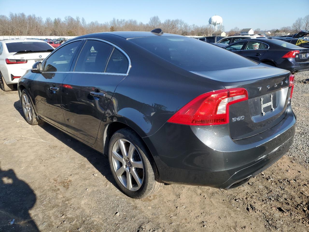 VIN YV1612TK1G2395833 2016 VOLVO S60 no.2