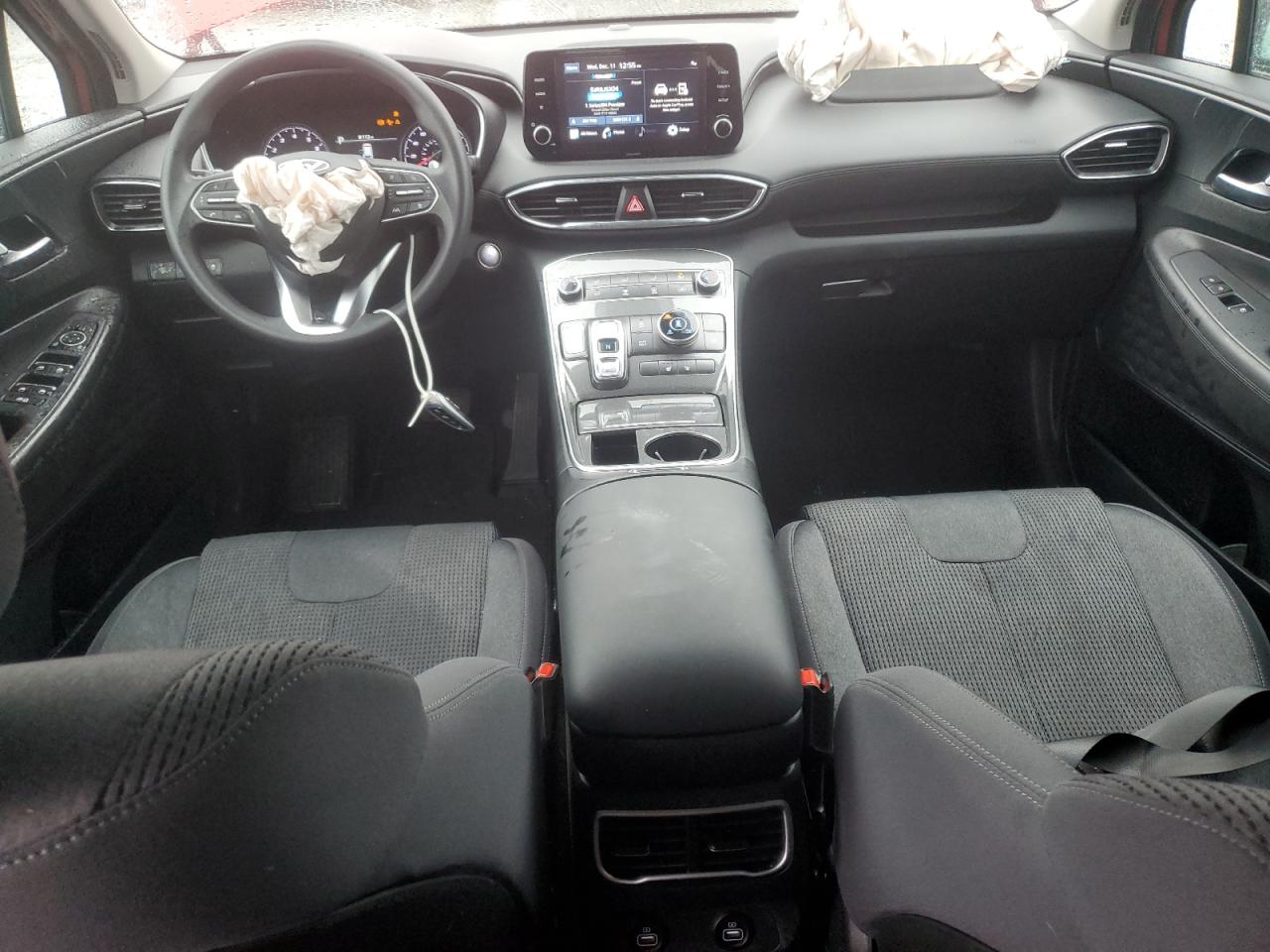 2022 Hyundai Santa Fe - Image 8
