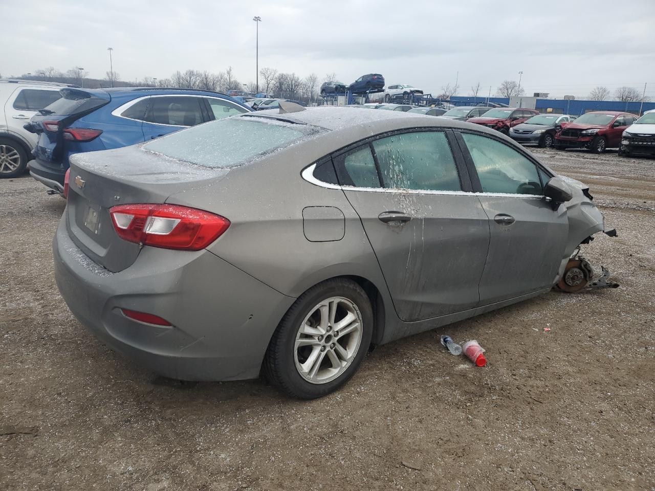 2017 Chevrolet Cruze - Image 3