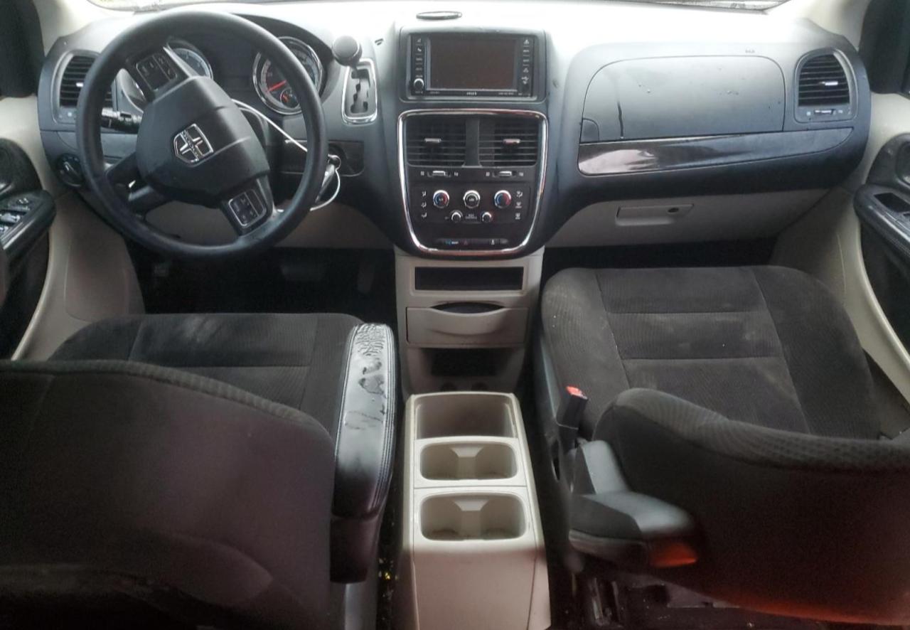 2018 Dodge Caravan - Image 8