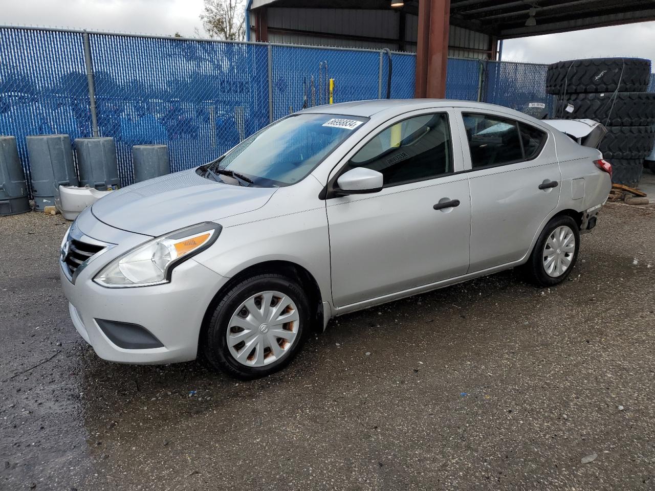 2017 NISSAN VERSA