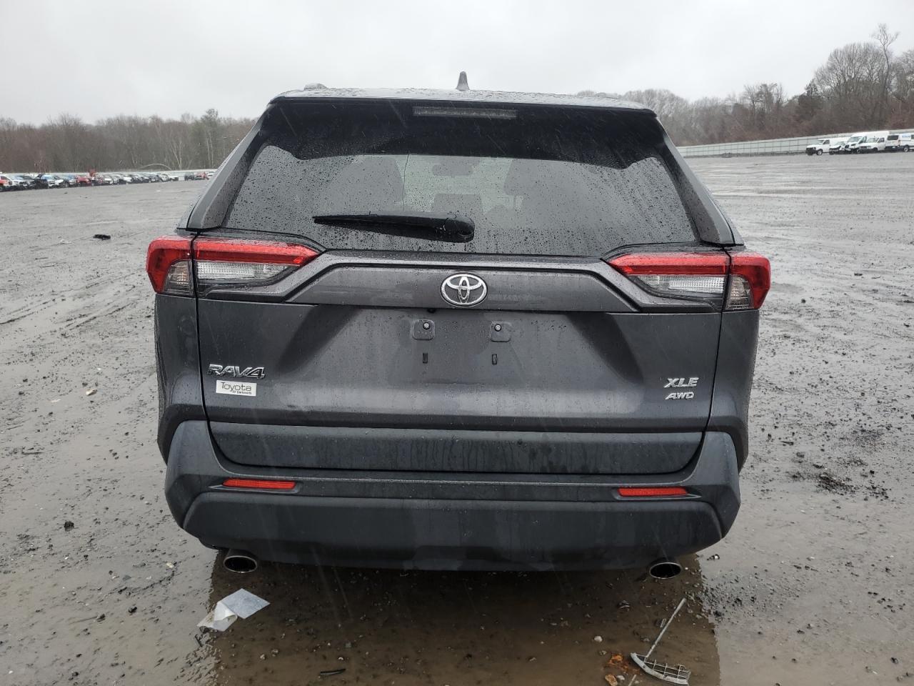 2019 Toyota RAV 4 - Image 6