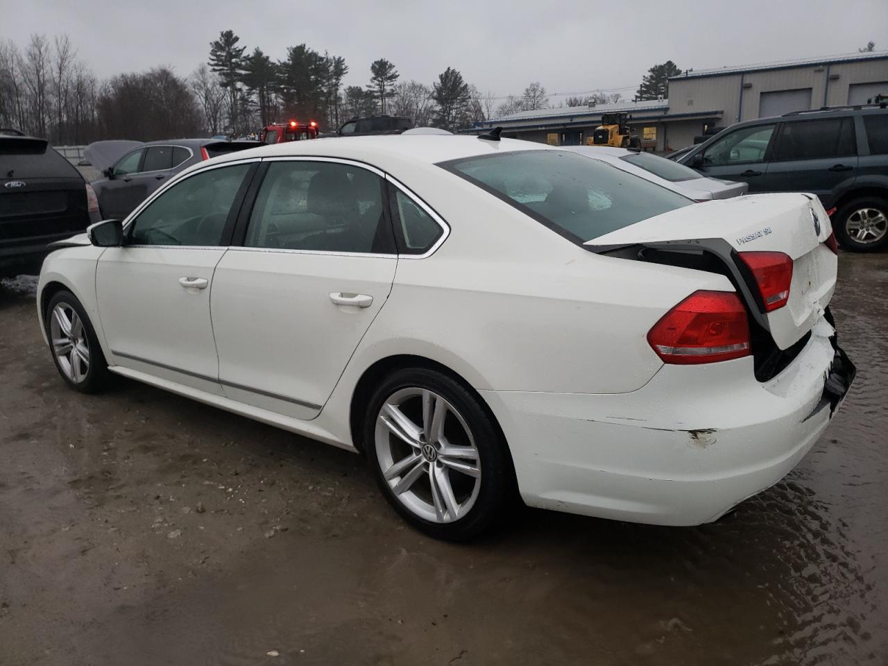 VIN 1VWBT7A3XFC028894 2015 VOLKSWAGEN PASSAT no.2