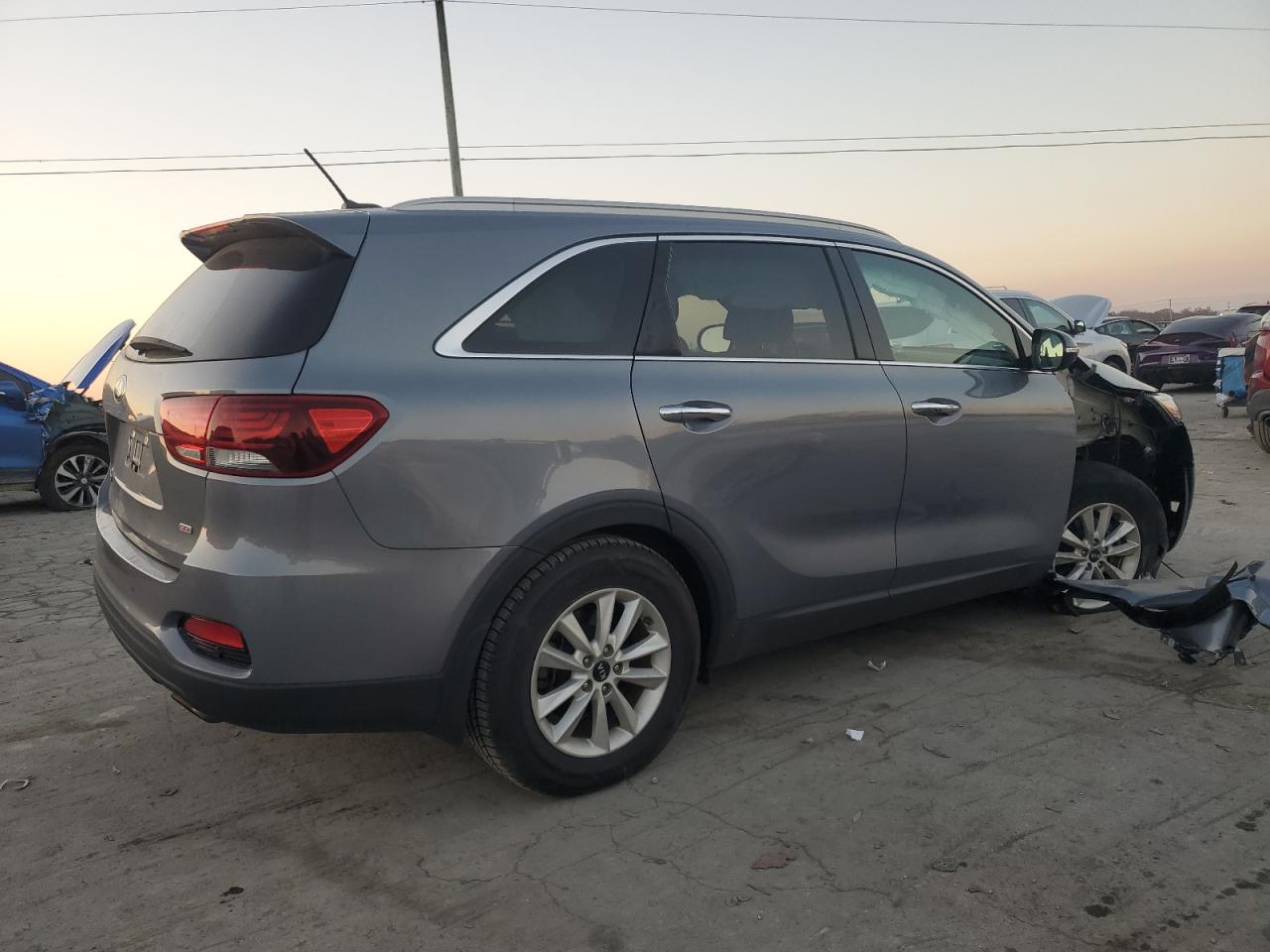2020 Kia Sorento - Image 3
