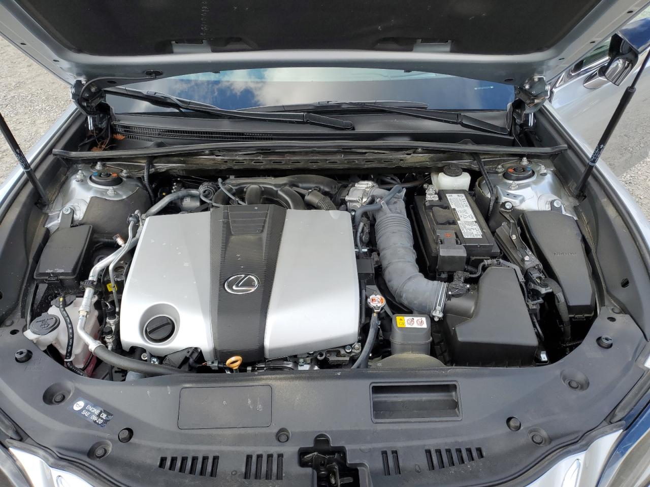 2022 Lexus ES - Image 12