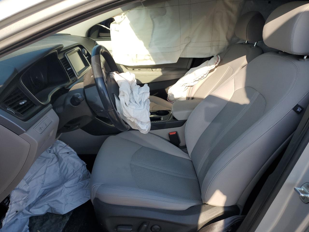 2019 Hyundai Sonata - Image 7