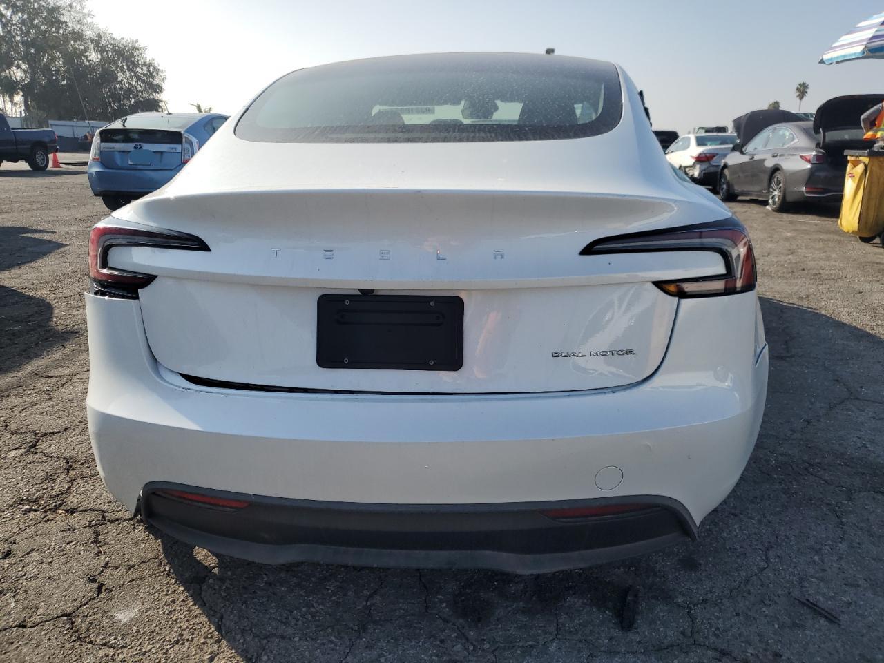 2024 Tesla Model 3 VIN: 5YJ3E1EB5RF817218 Lot: 83318954