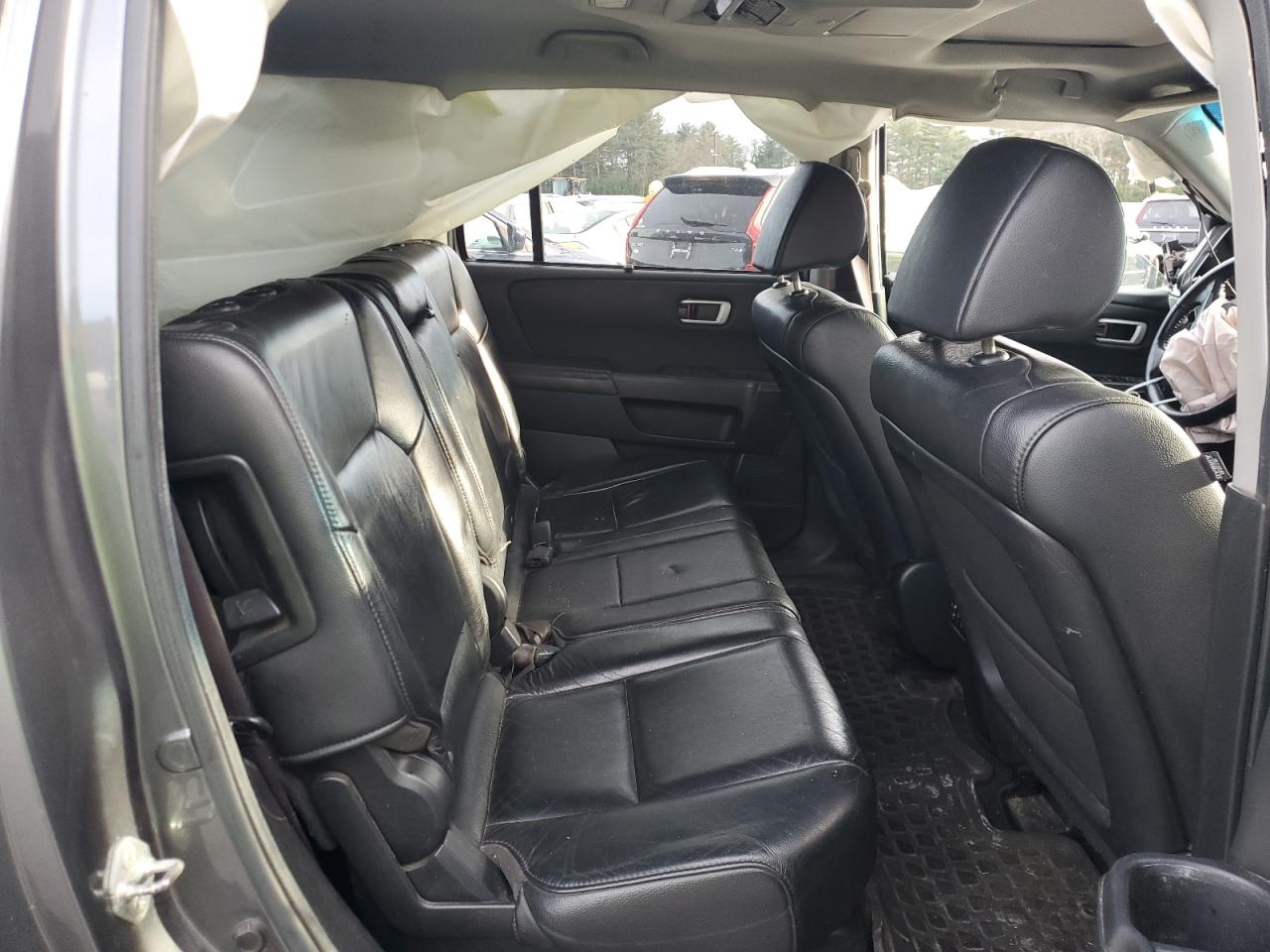 2012 Honda Pilot - Image 11