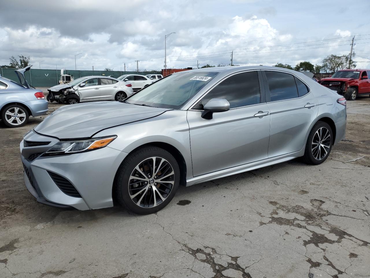 2019 TOYOTA CAMRY