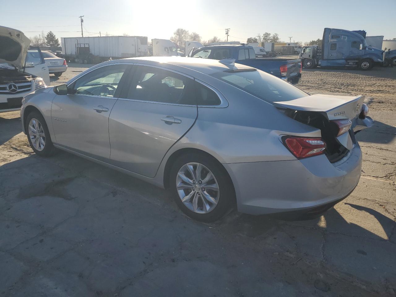 VIN 1G1ZD5ST6LF065638 2020 CHEVROLET MALIBU no.2