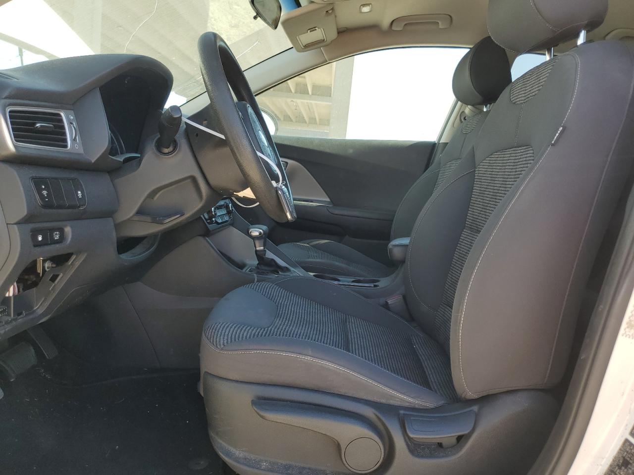 2017 Kia Niro - Image 7