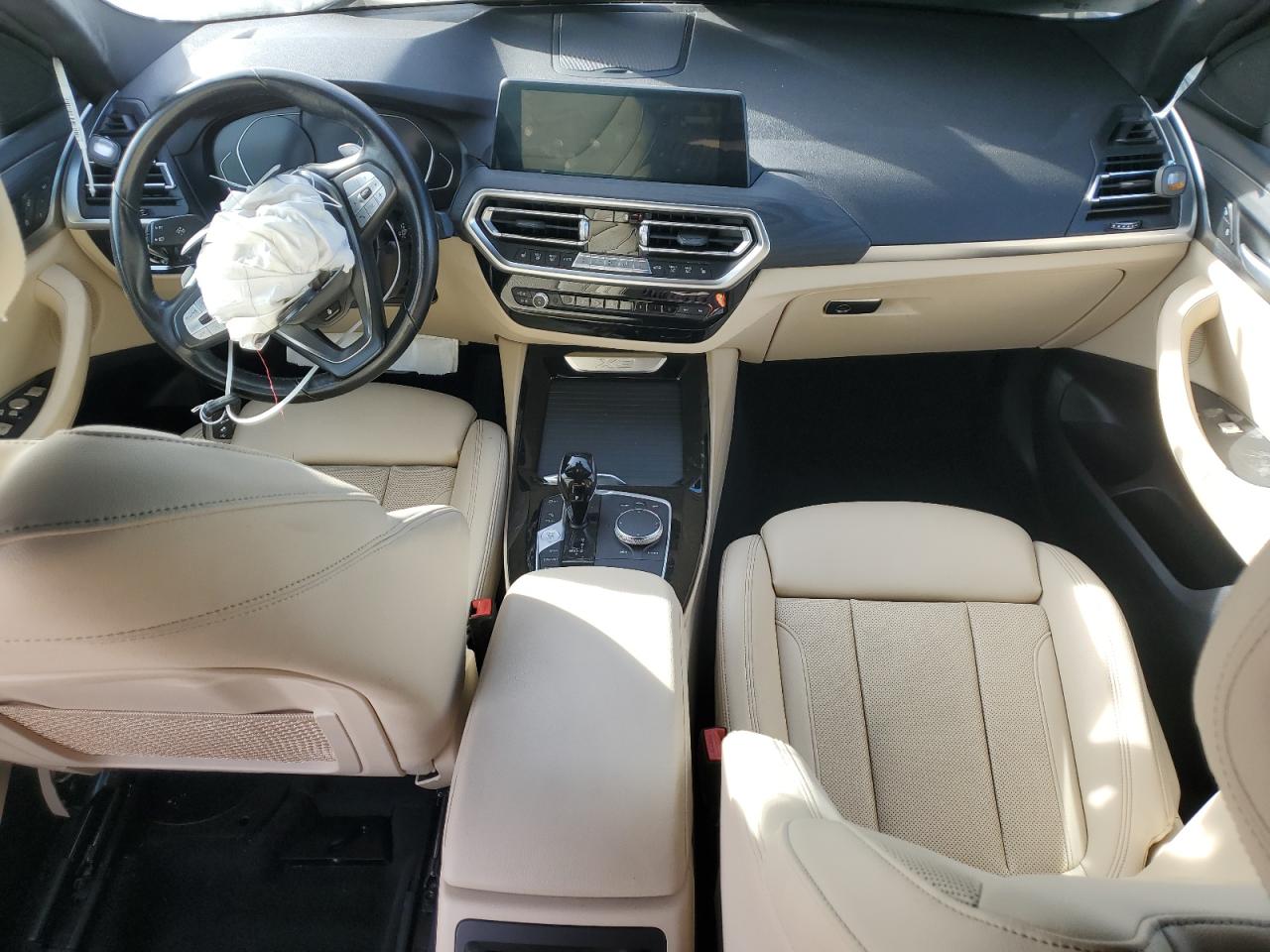 2022 BMW X3 - Image 8