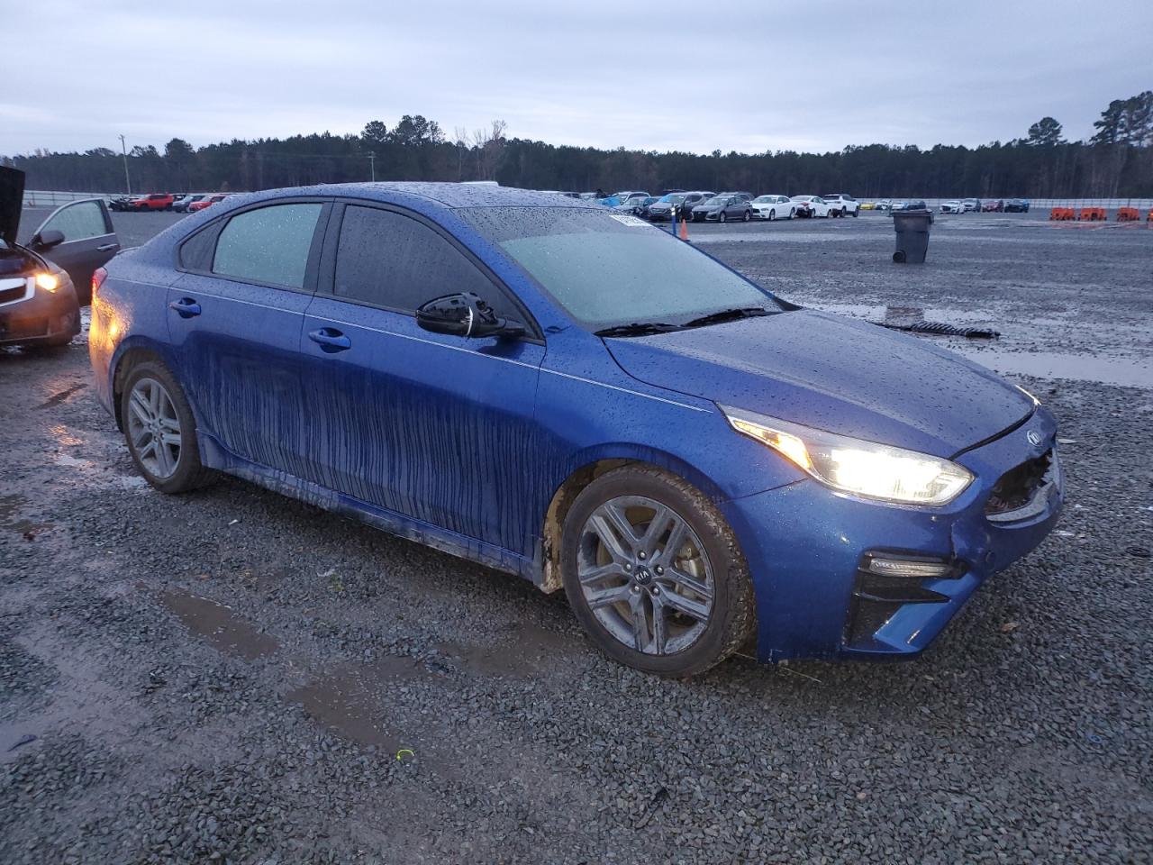 2021 Kia Forte - Image 4