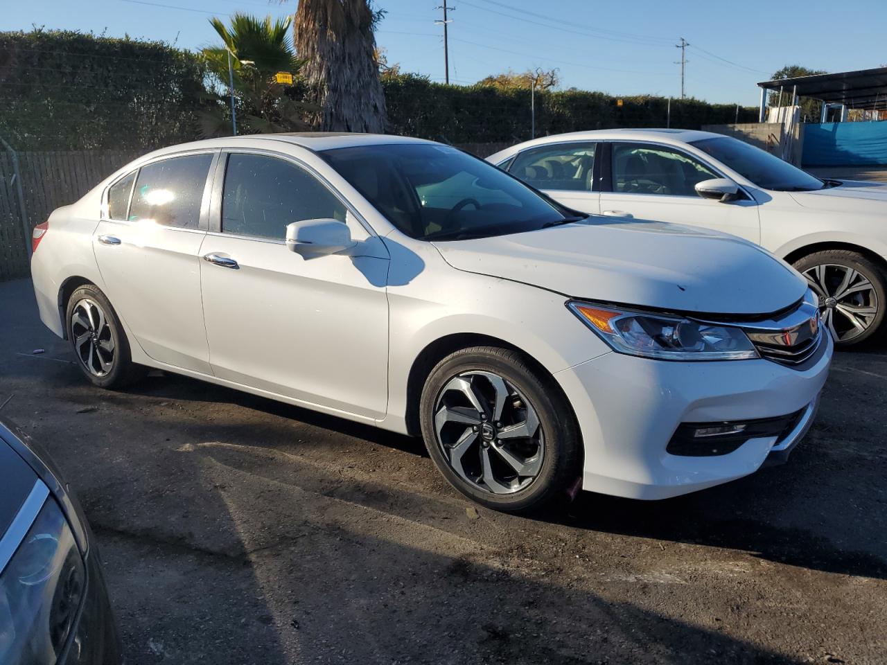 2016 Honda Accord - Image 4
