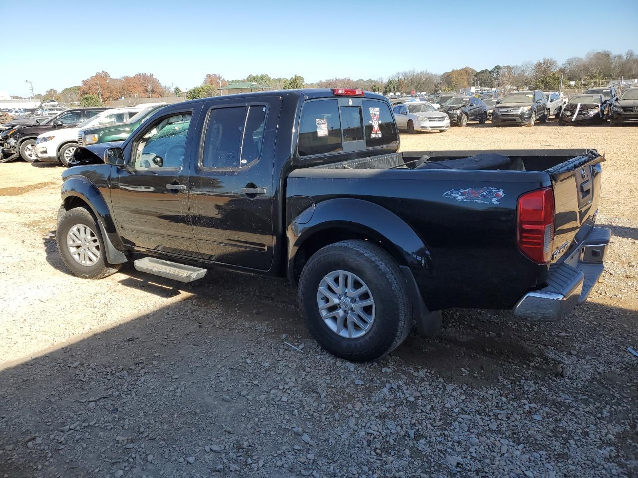2019 Nissan Navara (Frontier) - Image 2