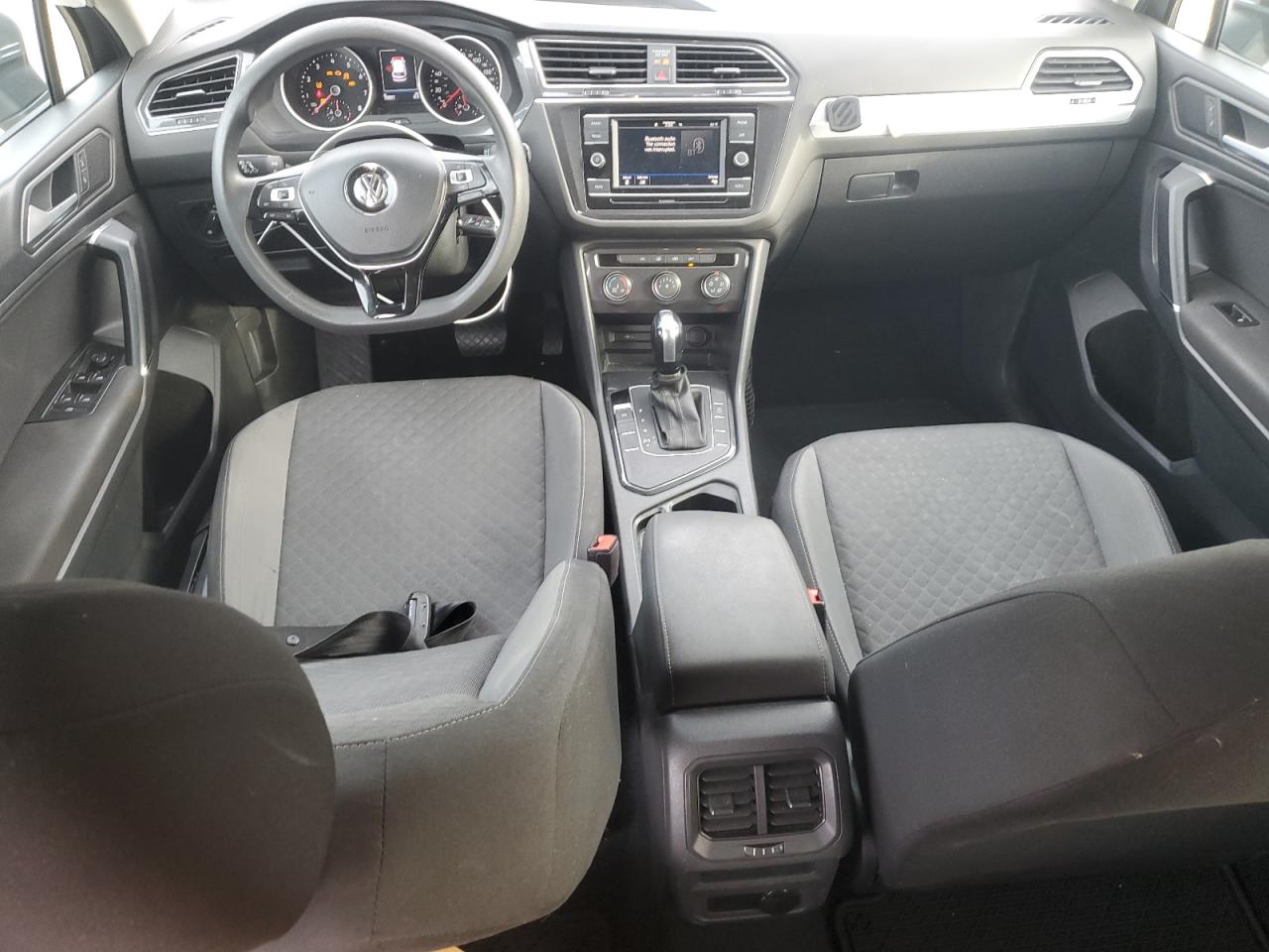 2020 Volkswagen Tiguan - Image 8