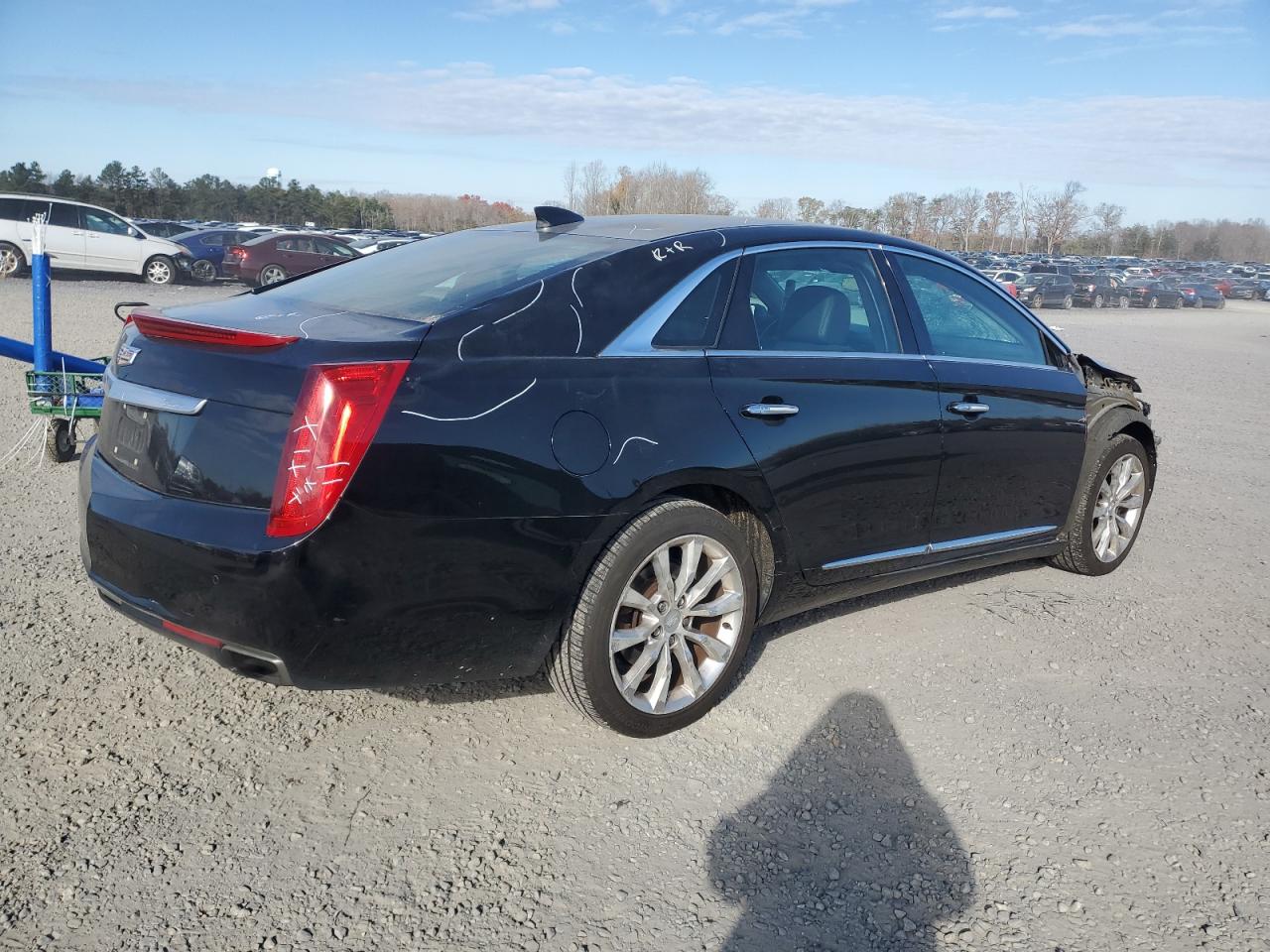 2017 Cadillac XTS - Image 3