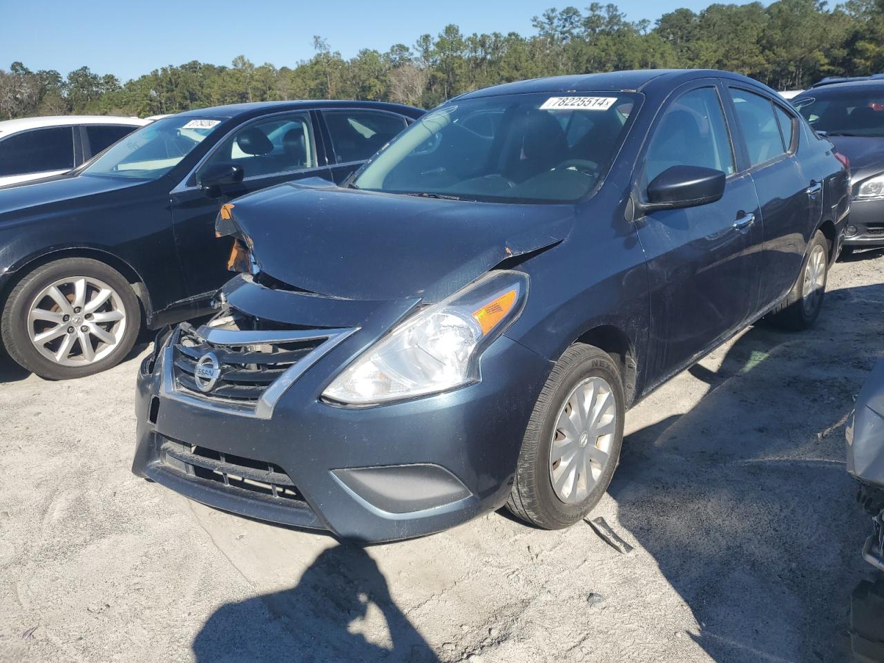 VIN 3N1CN7AP4GL811710 2016 NISSAN VERSA no.1