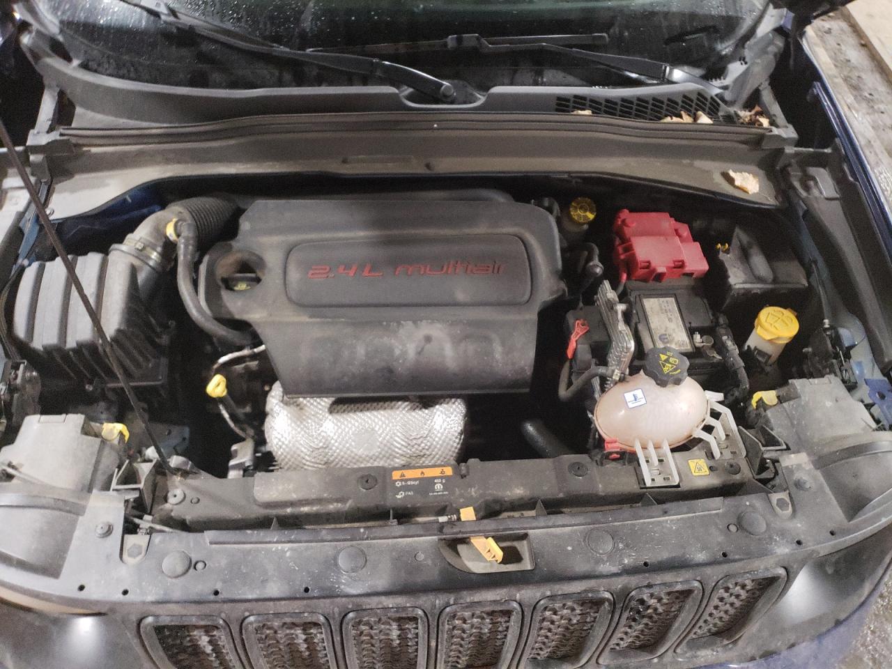 2021 Jeep Renegade - Image 12