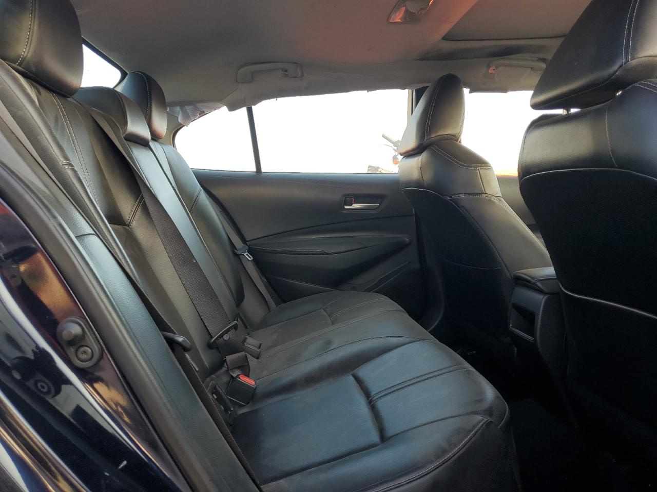 2021 Toyota Corolla - Image 10