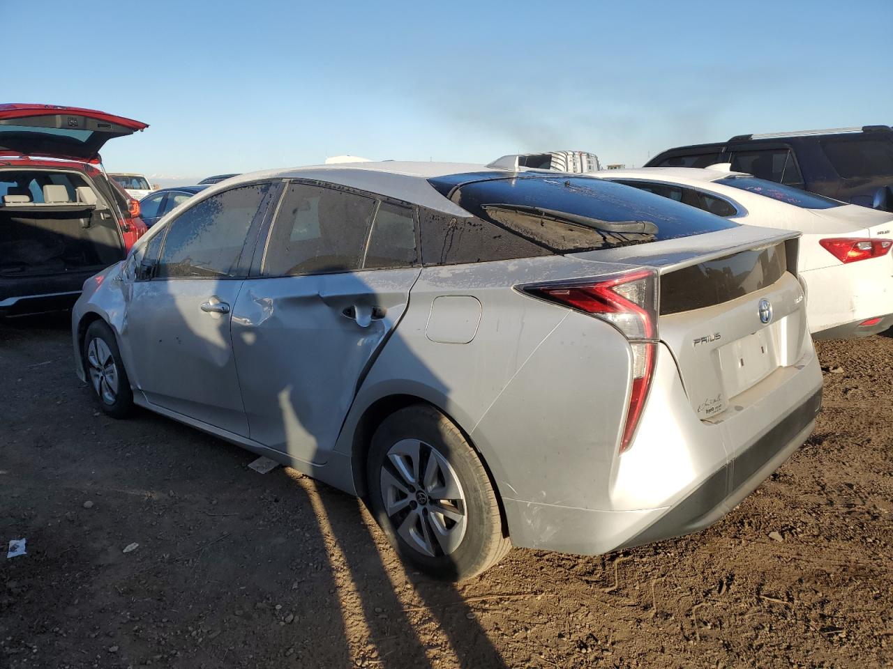 VIN JTDKARFUXG3014646 2016 TOYOTA PRIUS no.2