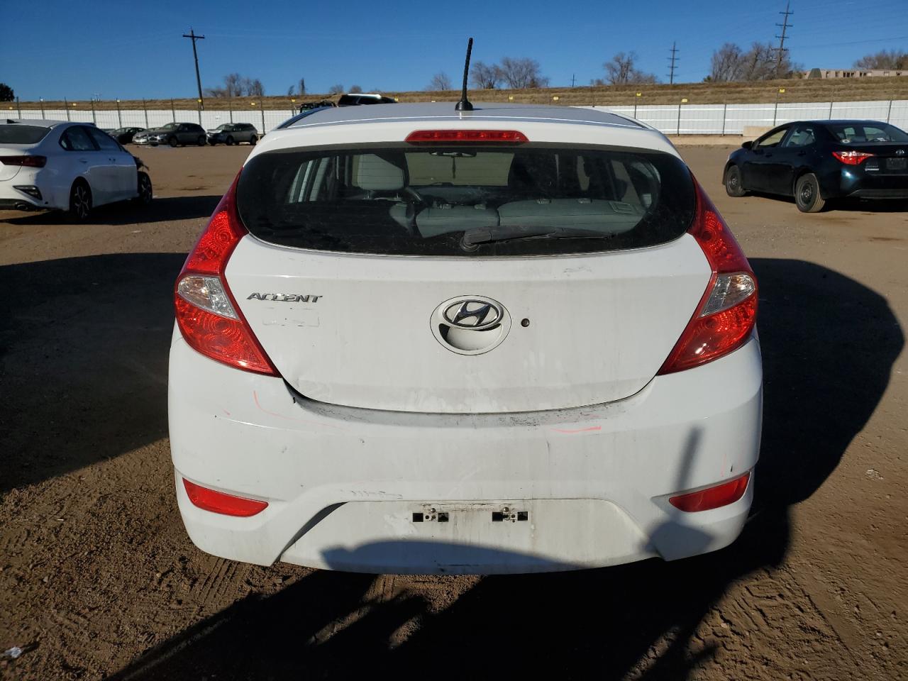 VIN KMHCT5AE6HU307586 2017 HYUNDAI ACCENT no.6