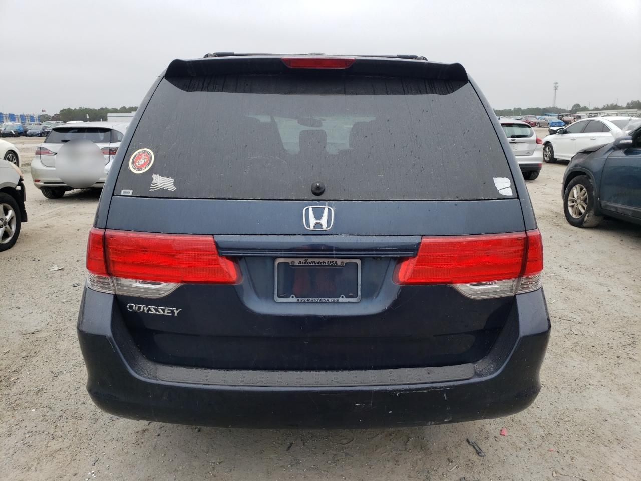 2010 Honda Odyssey - Image 6