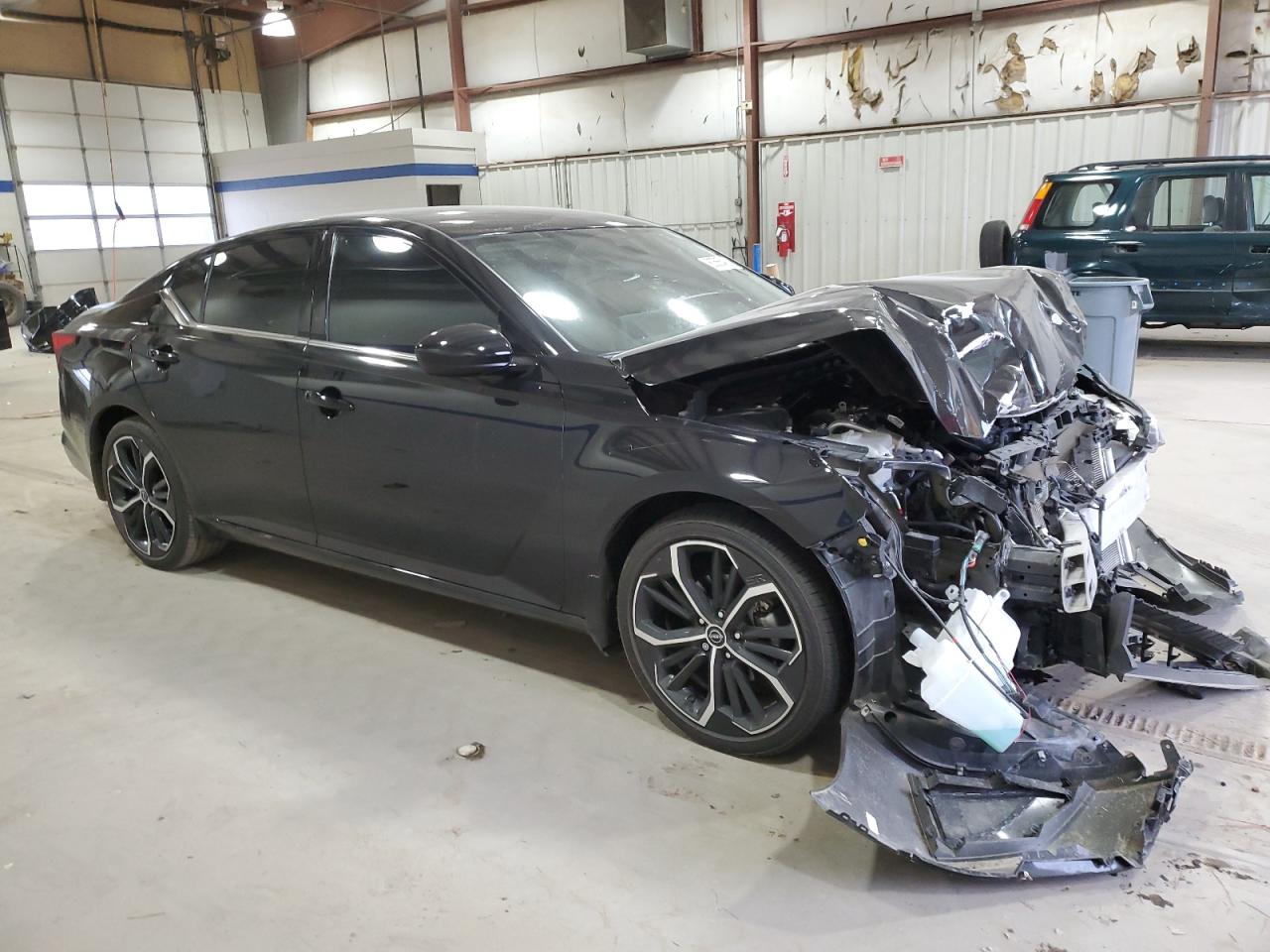 VIN 1N4BL4CV6PN420444 2023 NISSAN ALTIMA no.4