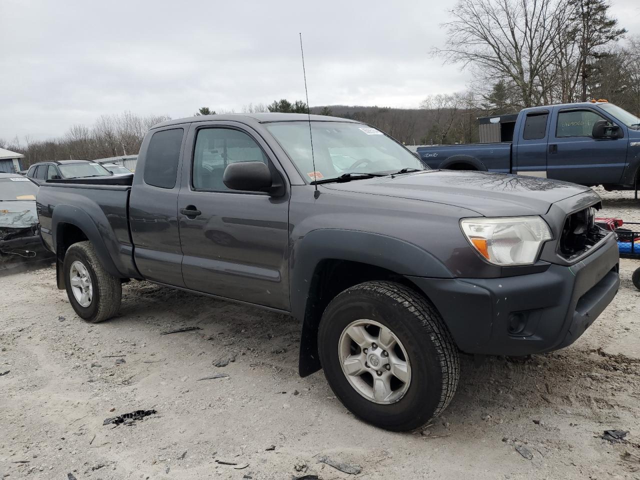 VIN 5TFUX4EN7FX034932 2015 TOYOTA TACOMA no.4