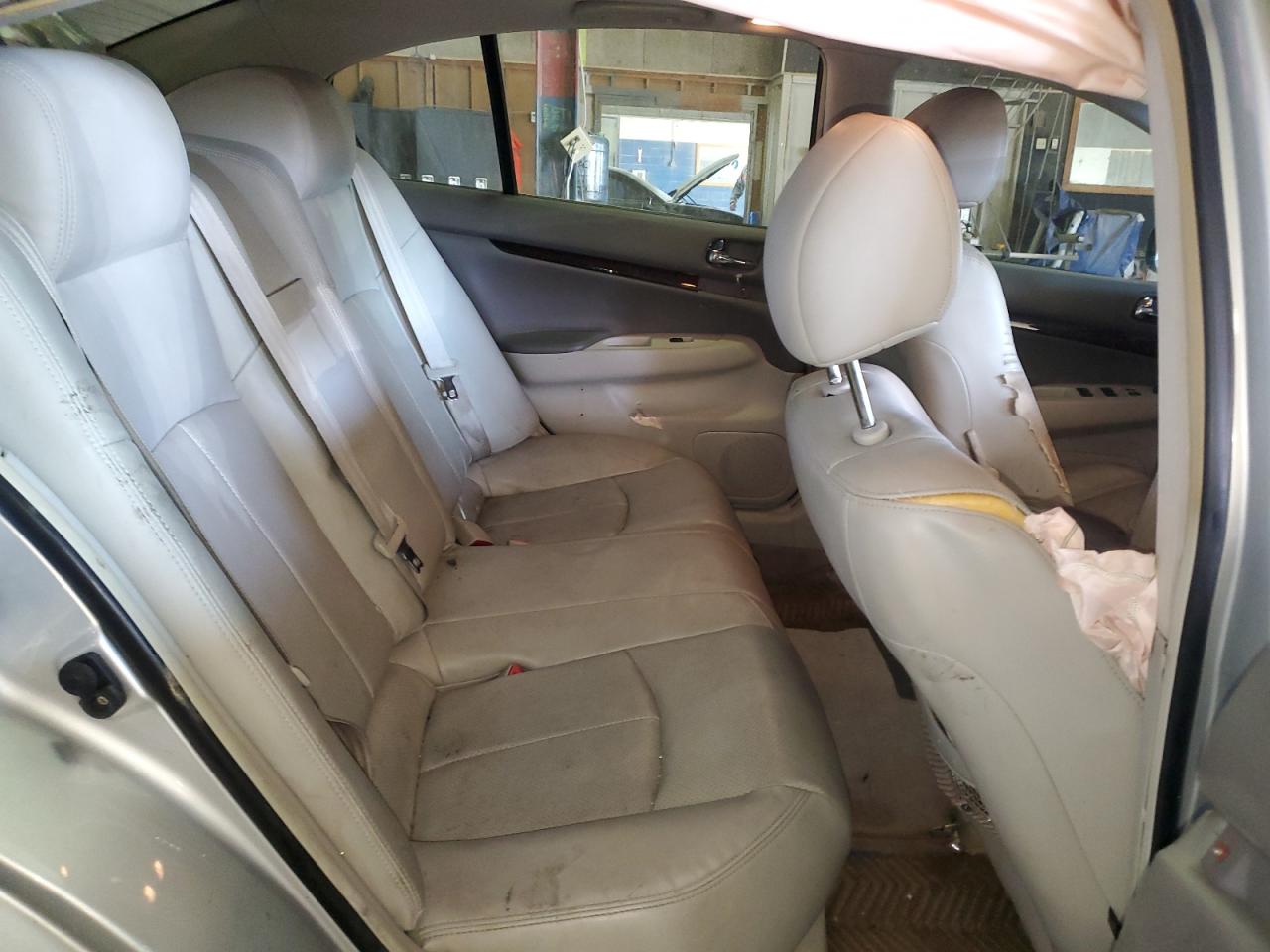 2012 Infiniti G - Image 10