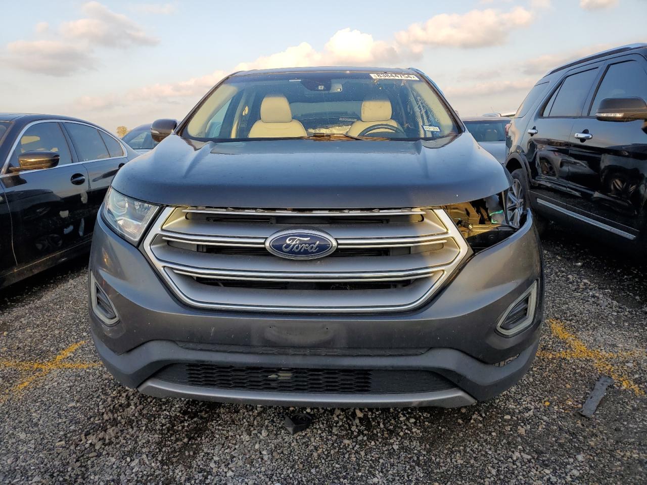 VIN 2FMPK3J92JBC38435 2018 FORD EDGE no.5